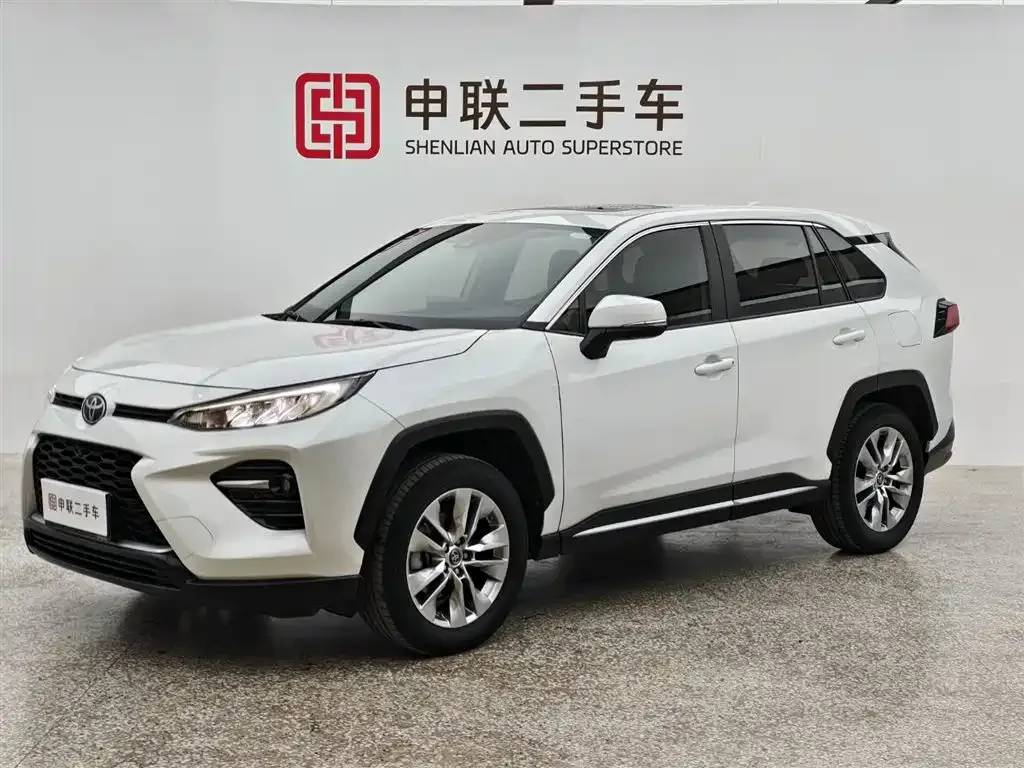 Toyota Wildlander 2023 из CN, фото 1