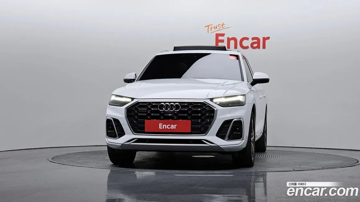 Audi Q5 2023 из KR, фото 2