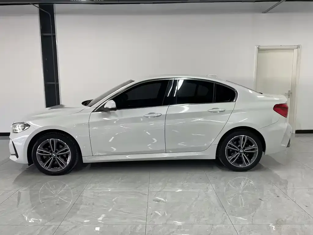 BMW 1 Series — фото 2