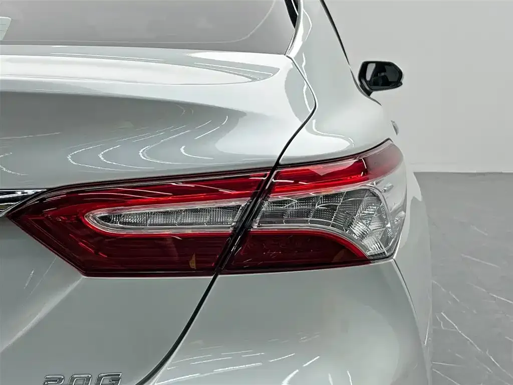 Toyota Camry 2021 из CN, фото 9