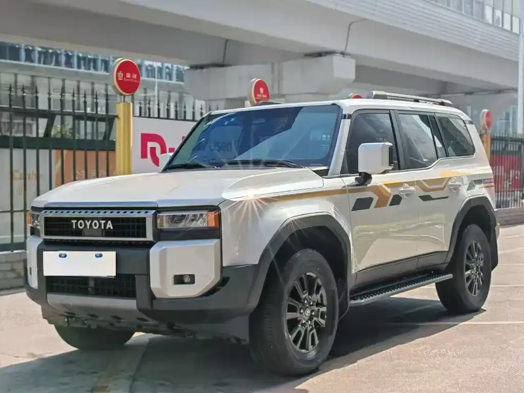 Toyota Prado 2025 из CN, фото 1