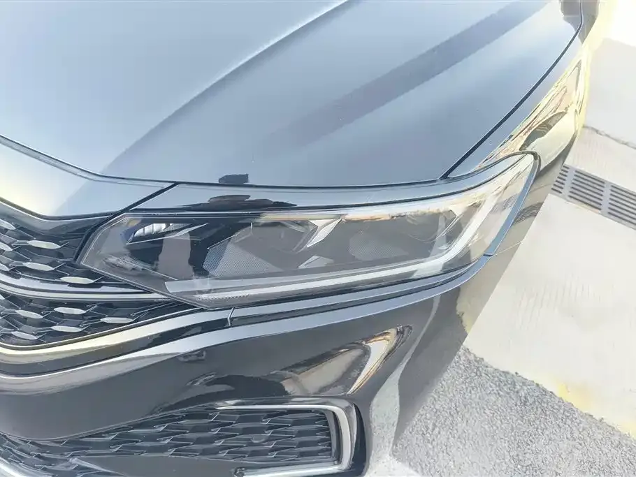 Volkswagen Passat — фото 3