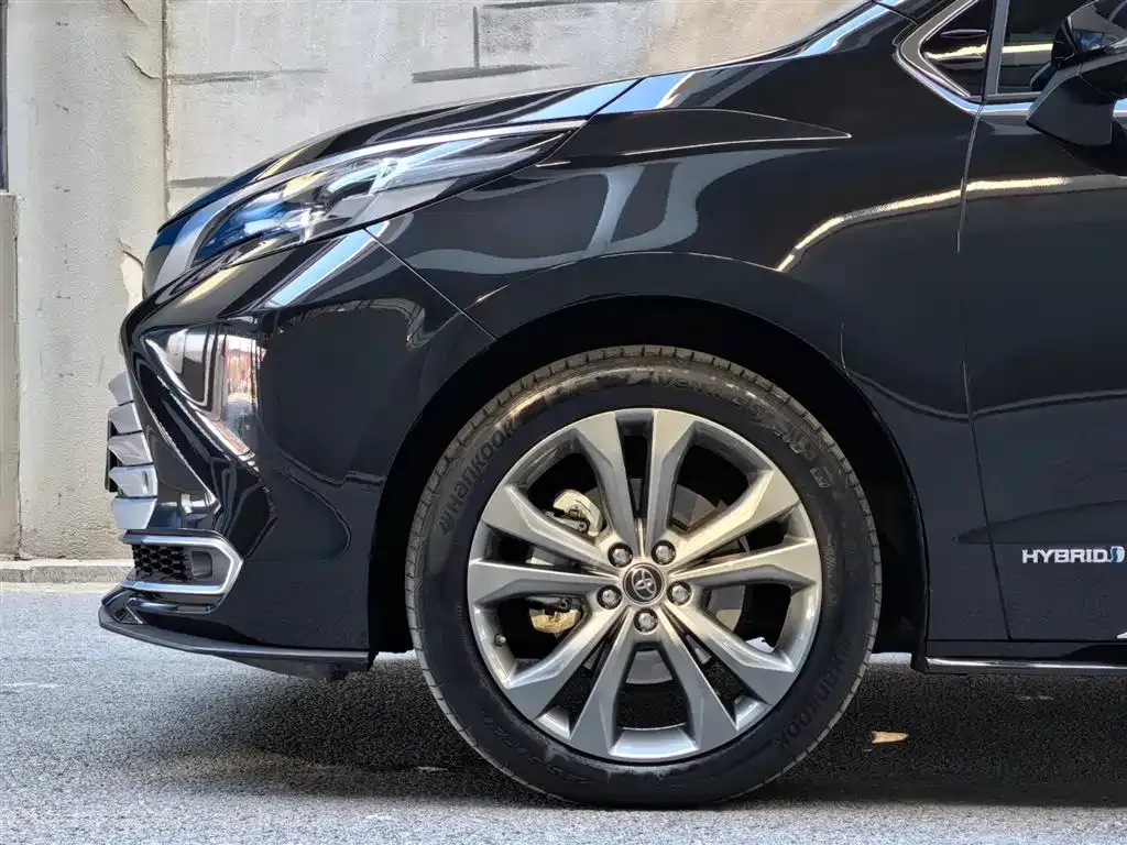 Toyota Sienna 2023 из CN, фото 4