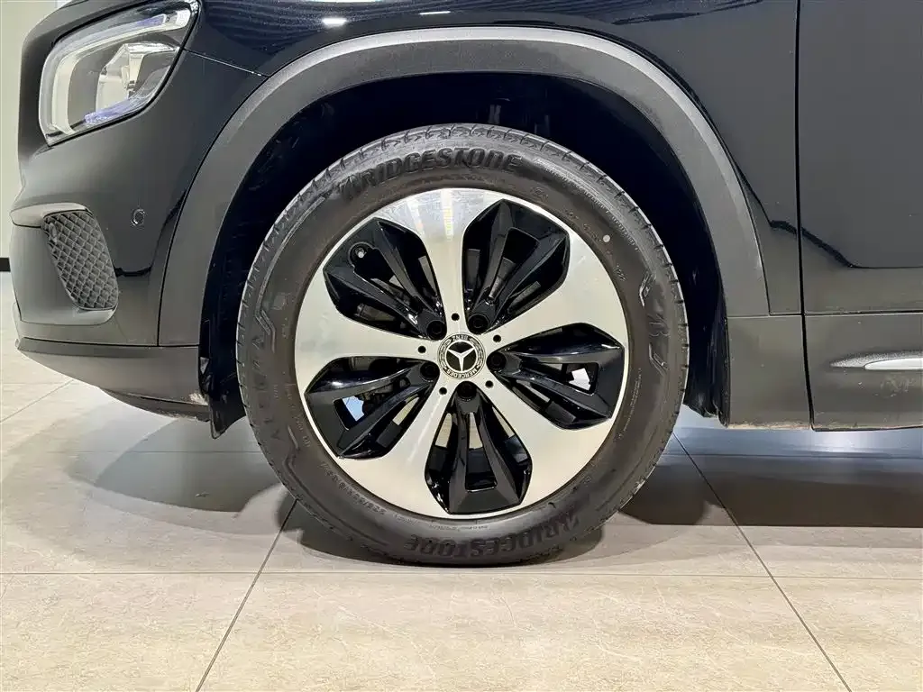 Mercedes-Benz GLB 2023 из CN, фото 7