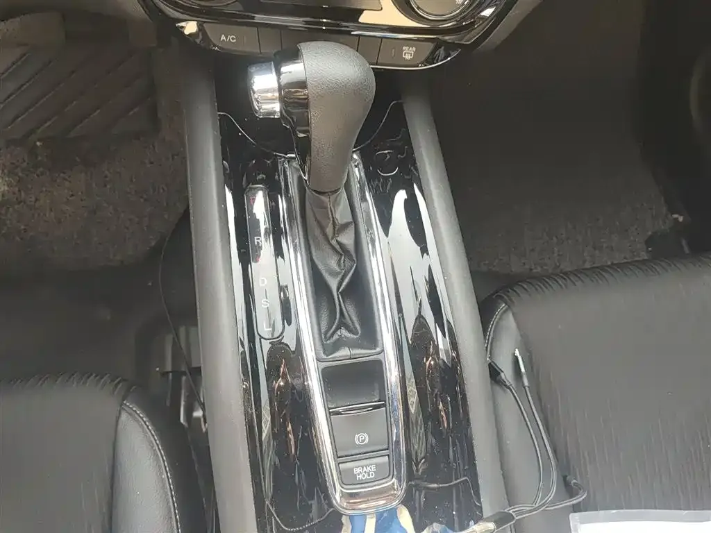Honda Vezel 2022 из CN, фото 9