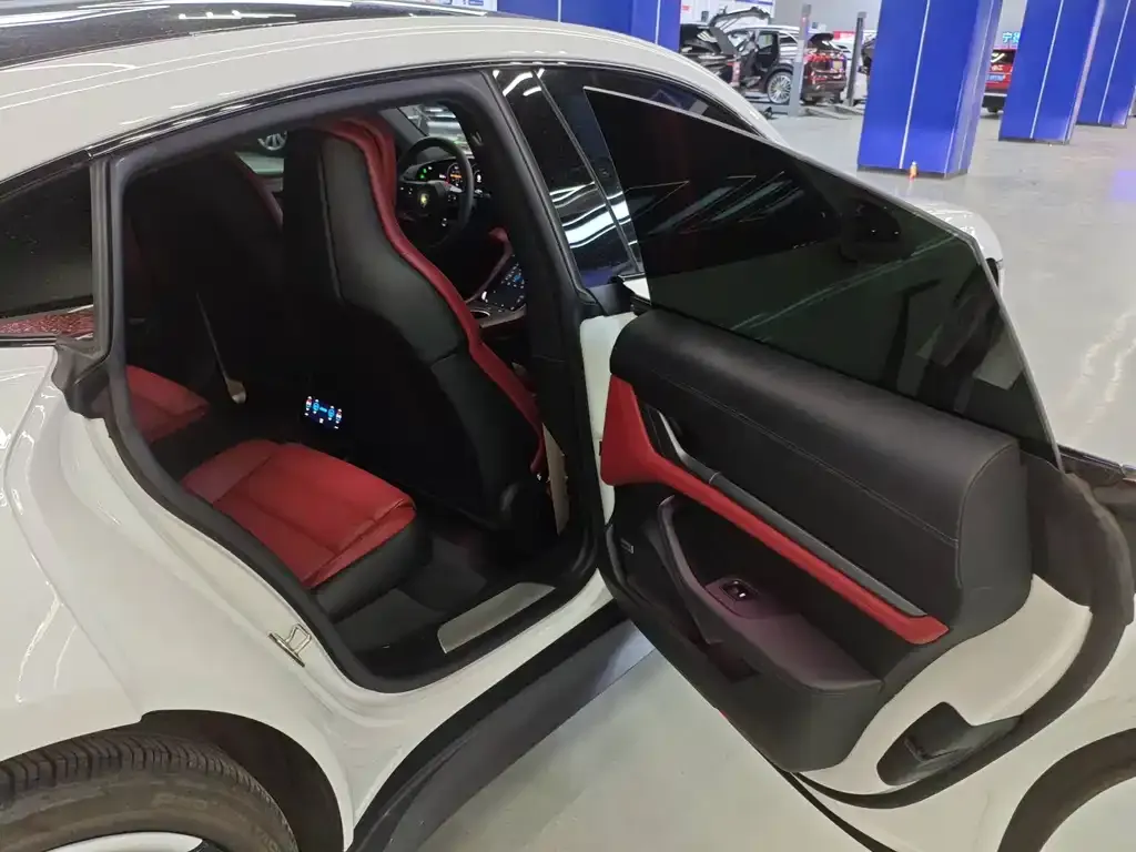 Porsche Taycan 2022 из CN, фото 2