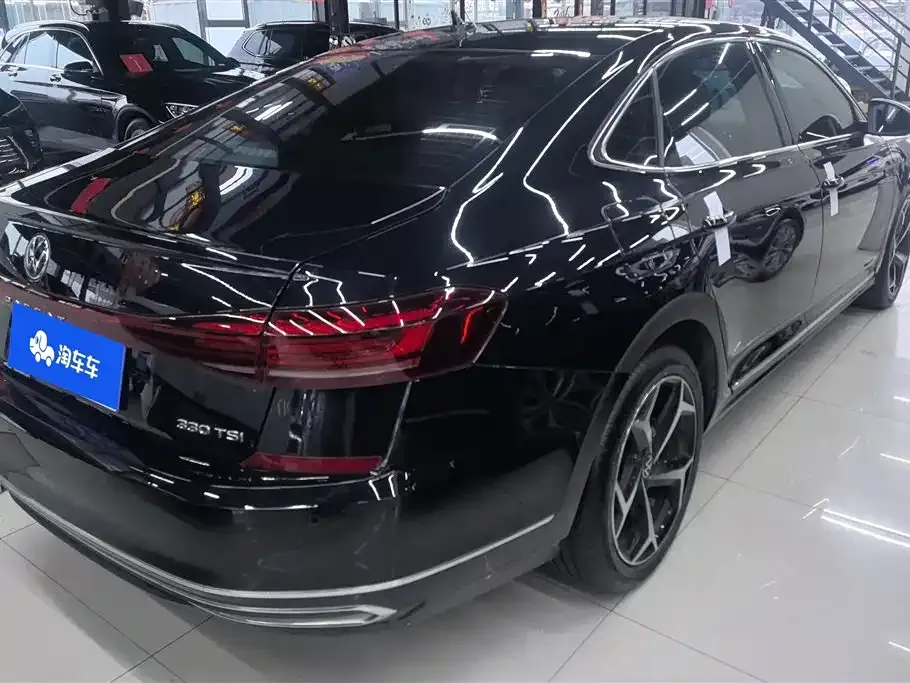 Volkswagen Passat — фото 10