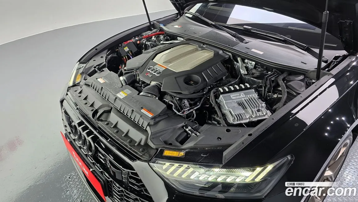 Audi RS6 2025 из KR, фото 8