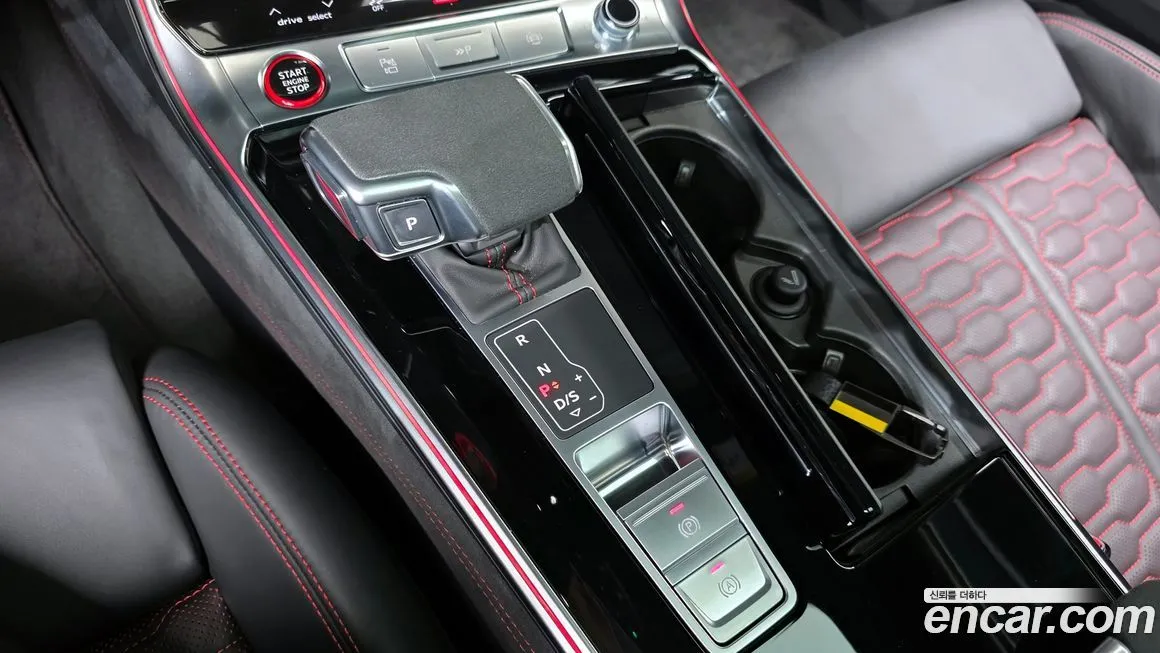 Audi RS6 2025 из KR, фото 7