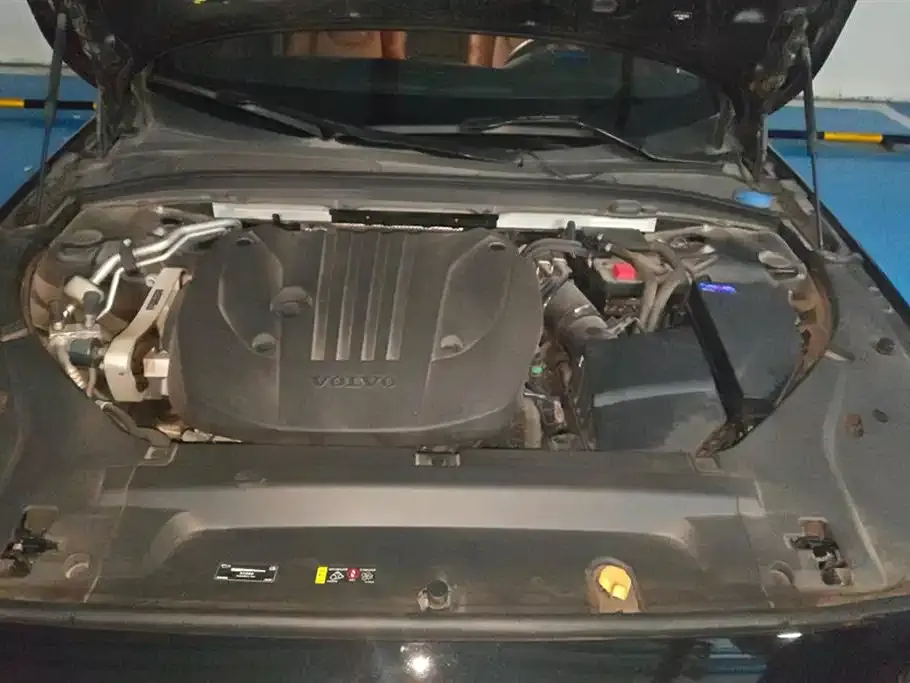 Volvo S90 2023 из CN, фото 4