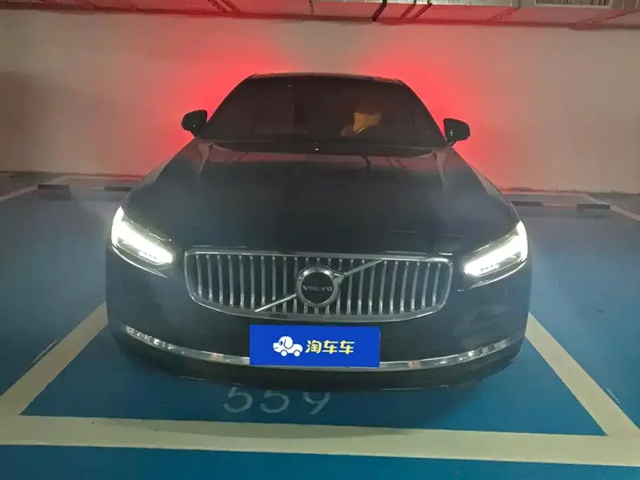 Volvo S90 2023 из CN, фото 9