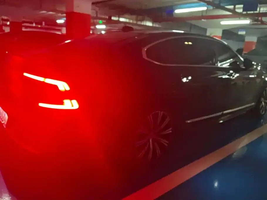 Volvo S90 2023 из CN, фото 6