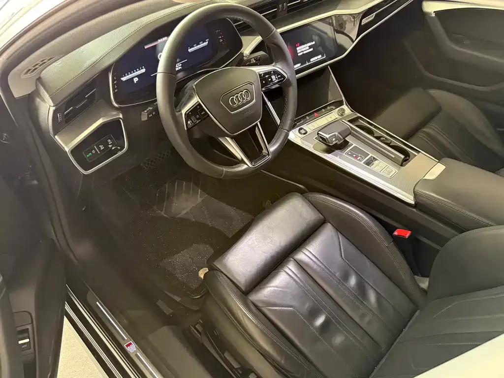 Audi A7 2021 из CN, фото 2