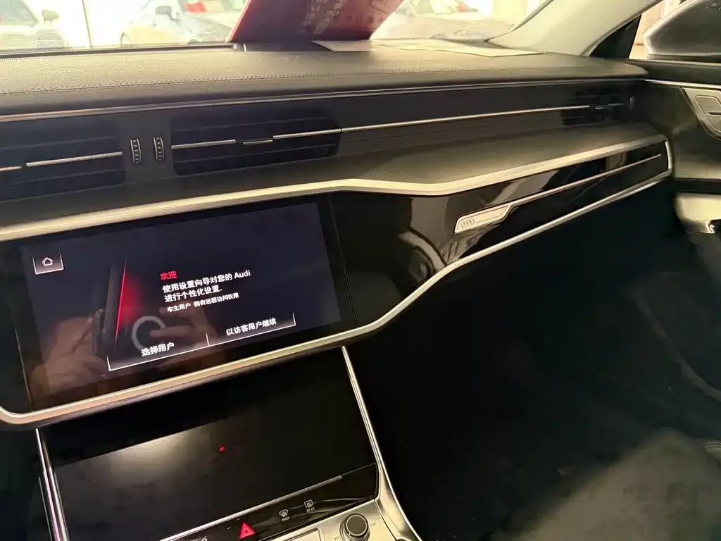 Audi A7 2021 из CN, фото 8