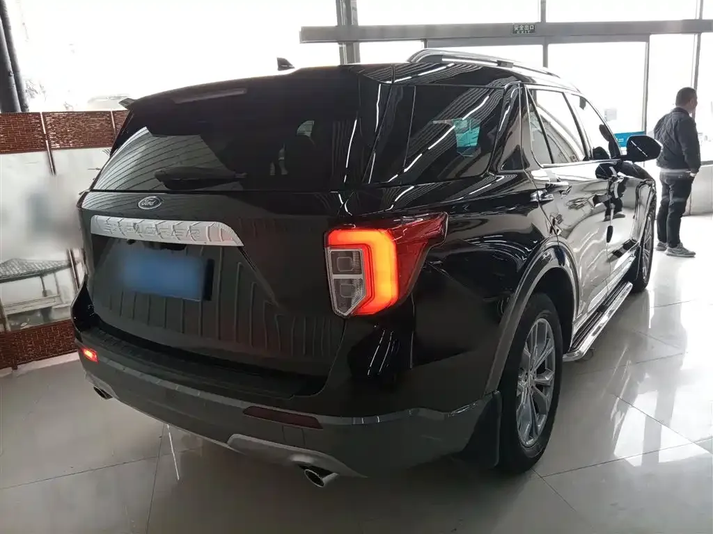 Ford Explorer 2022 из CN, фото 10