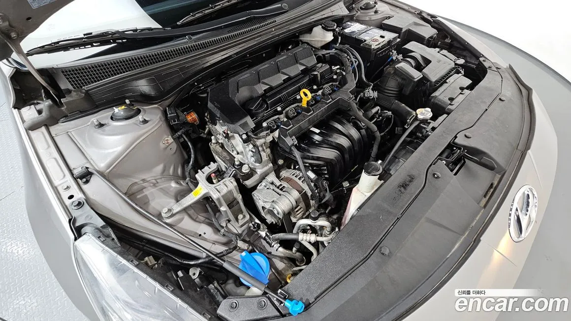 Hyundai AVANTE 2021 из KR, фото 10