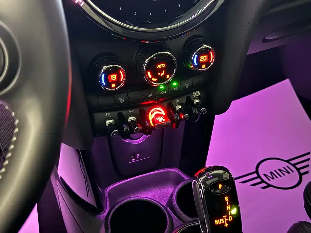 MINI Cooper (3-door) 2022 из CN, фото 9