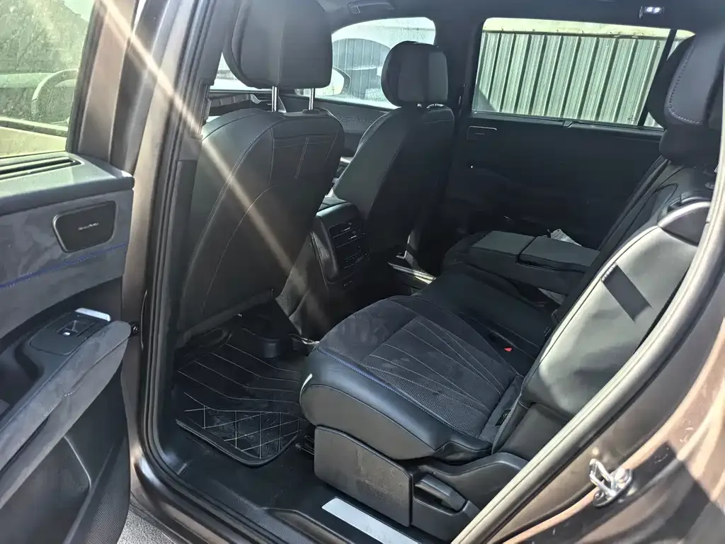 Volkswagen Teramont 2025 из CN, фото 4