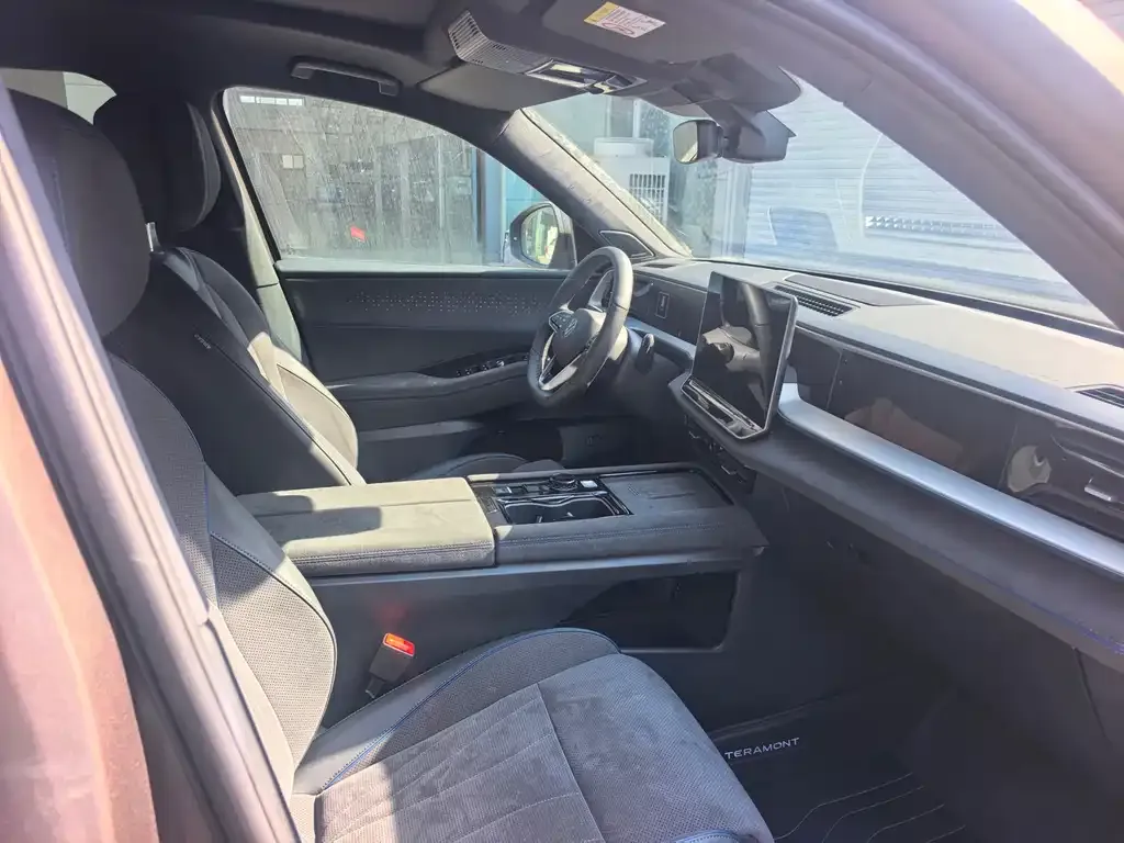 Volkswagen Teramont 2025 из CN, фото 3