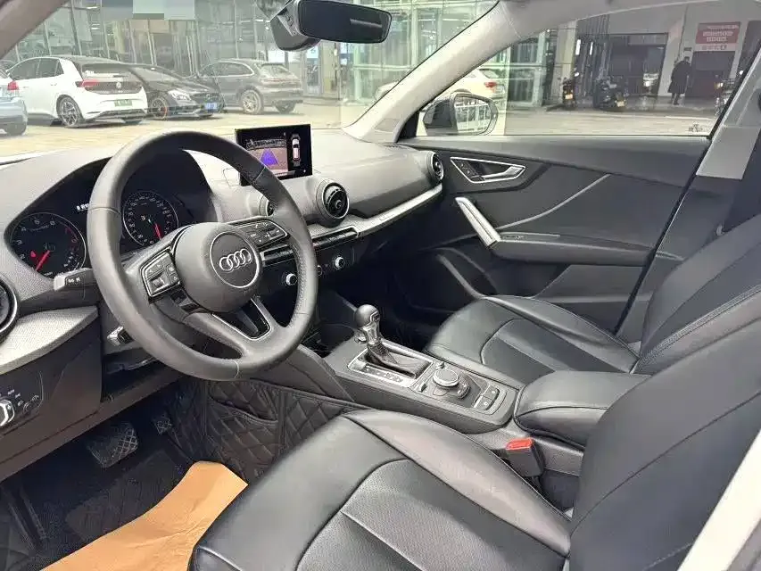Audi Q2L 2021 из CN, фото 4
