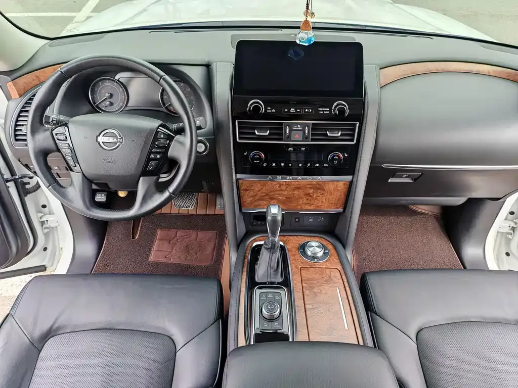 Nissan Patrol 2023 из CN, фото 7