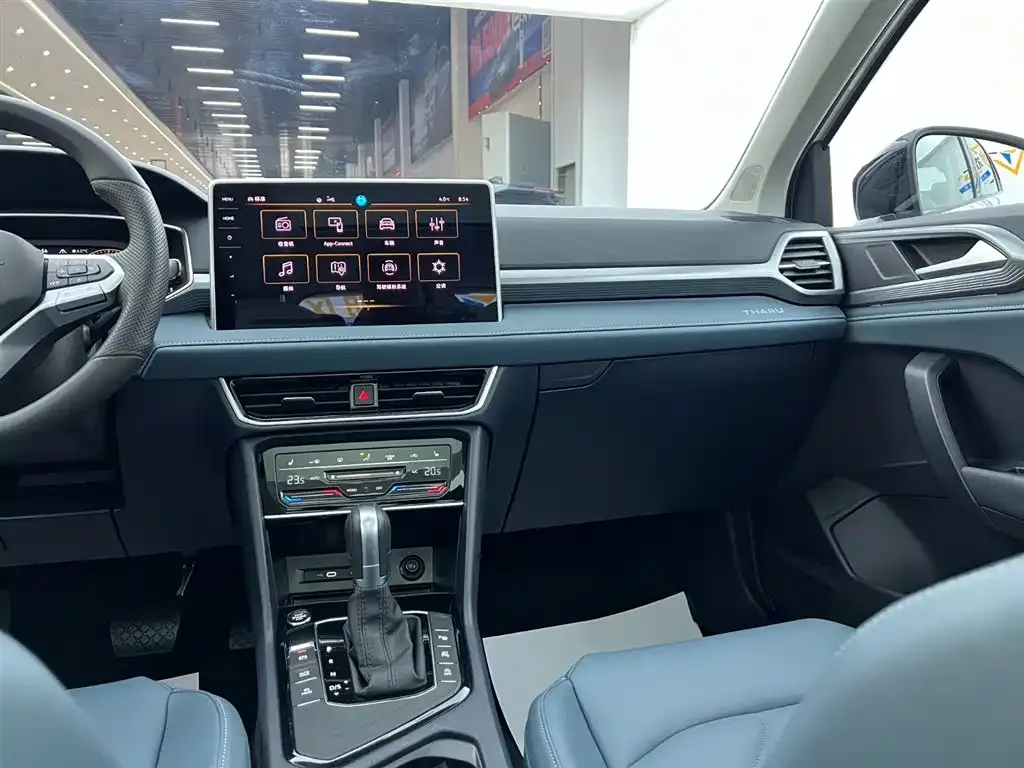Volkswagen Tharu 2024 из CN, фото 3