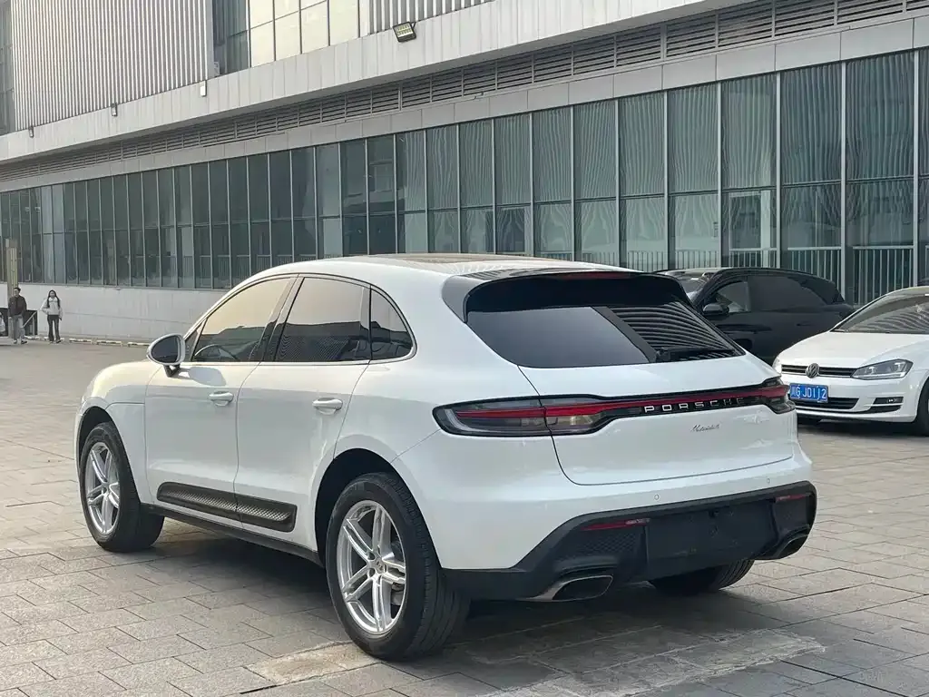 Porsche Macan — фото 8