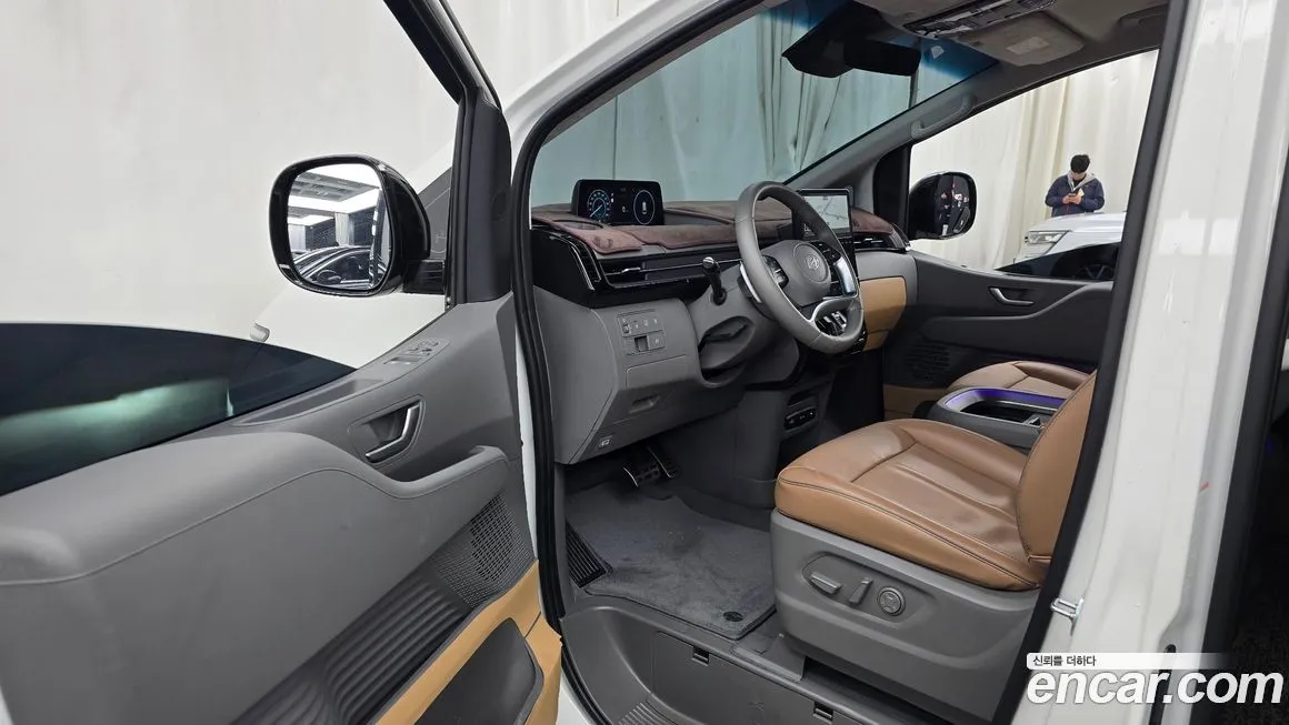 Hyundai Staria 2025 из KR, фото 8