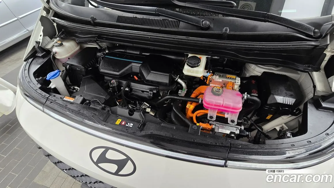 Hyundai Staria 2025 из KR, фото 9