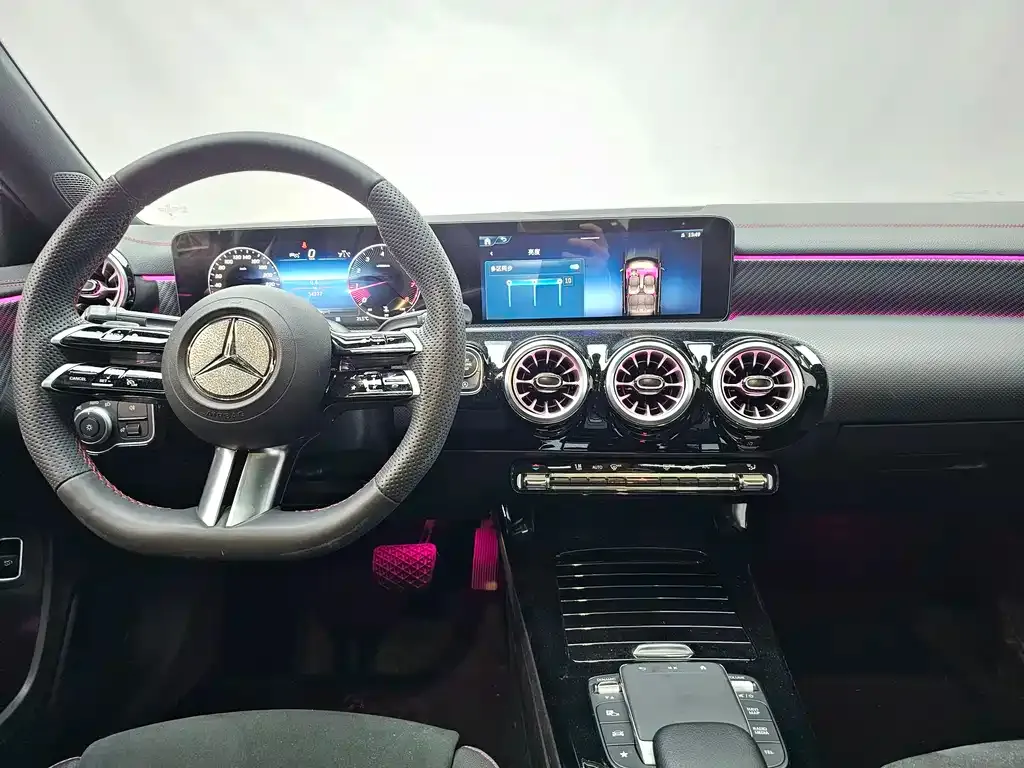 Mercedes-Benz A-Class 2023 из CN, фото 6