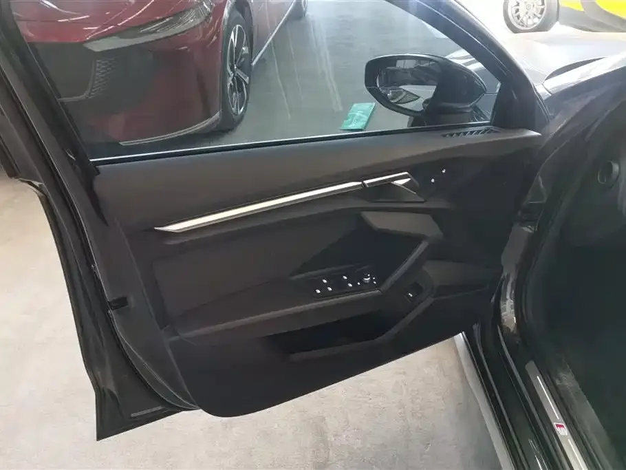 Audi A3 2022 из CN, фото 2