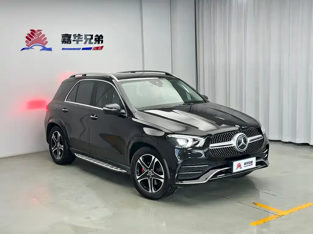 Mercedes-Benz GLE 2023 из CN, фото 2