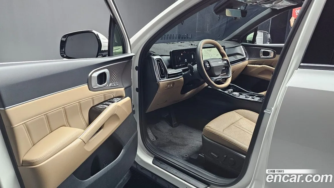 Kia Sorento — фото 9