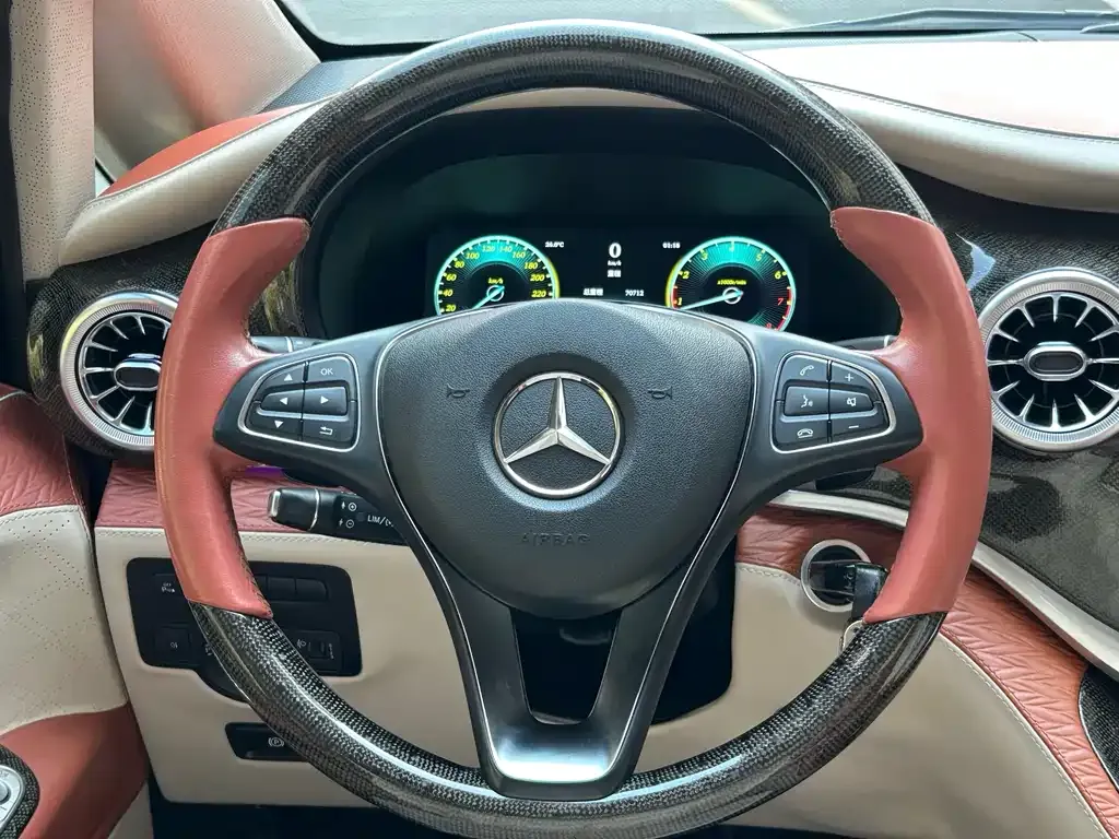 Mercedes-Benz Vito 2022 из CN, фото 10