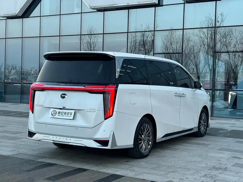 GAC Motor Trumpchi M8 — фото 4