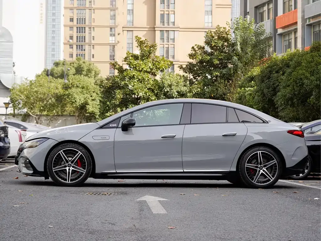 Mercedes-Benz EQE AMG 2023 из CN, фото 7