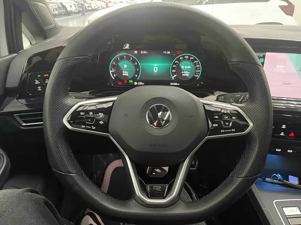 Volkswagen Golf 2021 из CN, фото 9