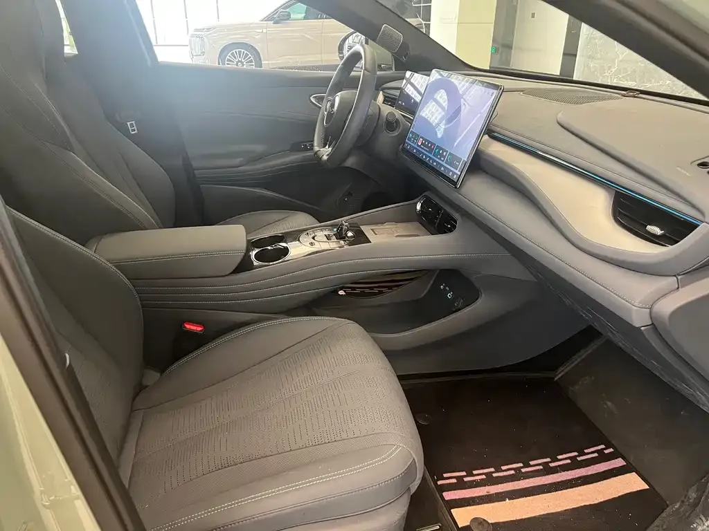 BYD Seal 06GT — фото 10