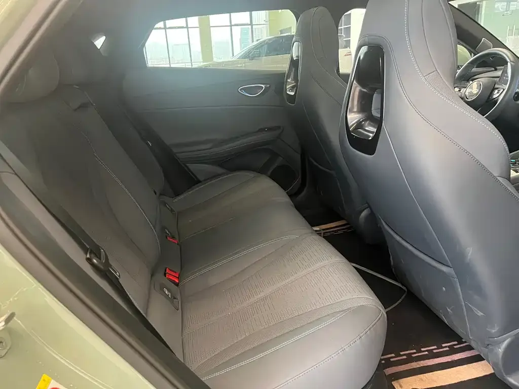 BYD Seal 06GT — фото 8
