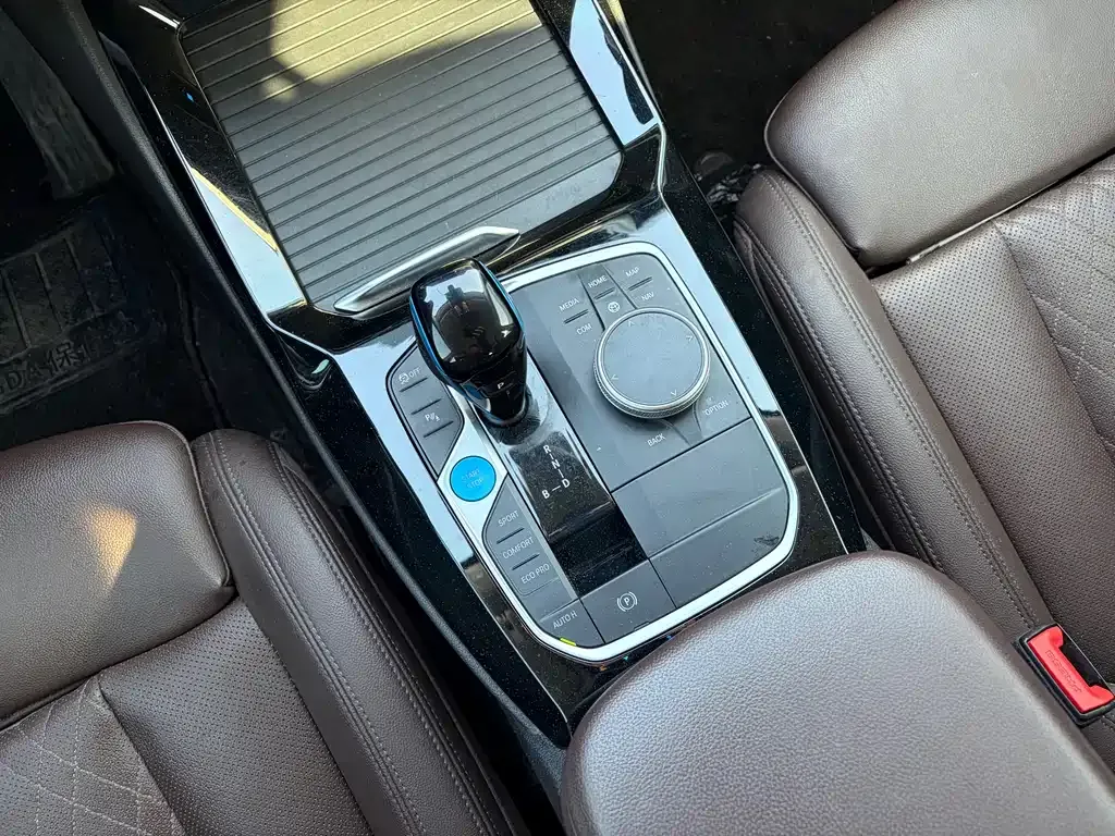 BMW iX3 2022 из CN, фото 6