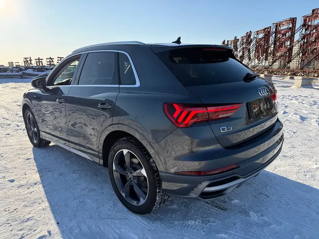 Audi Q3 2021 из CN, фото 6