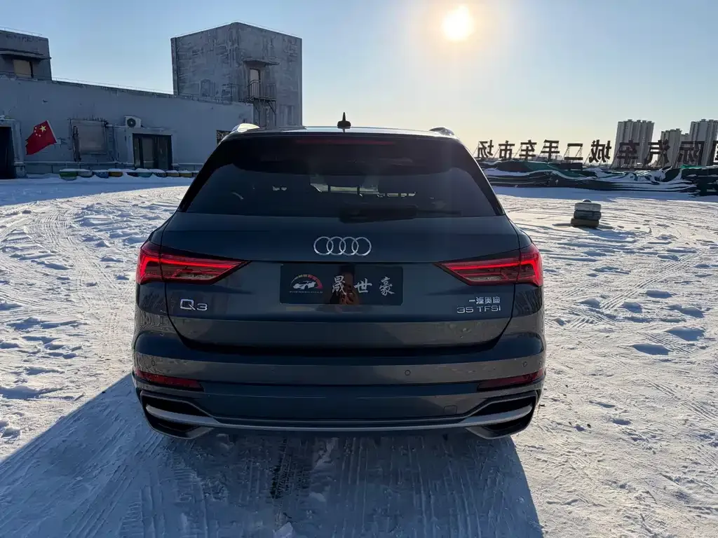 Audi Q3 2021 из CN, фото 4