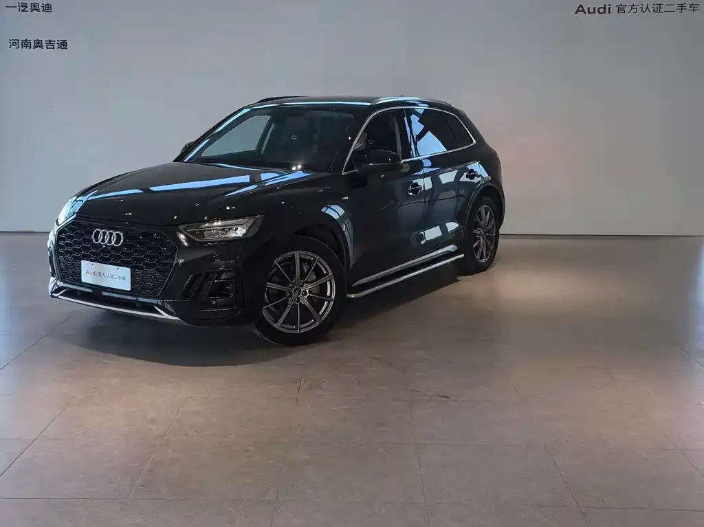 Audi Q5L 2022 из CN, фото 1