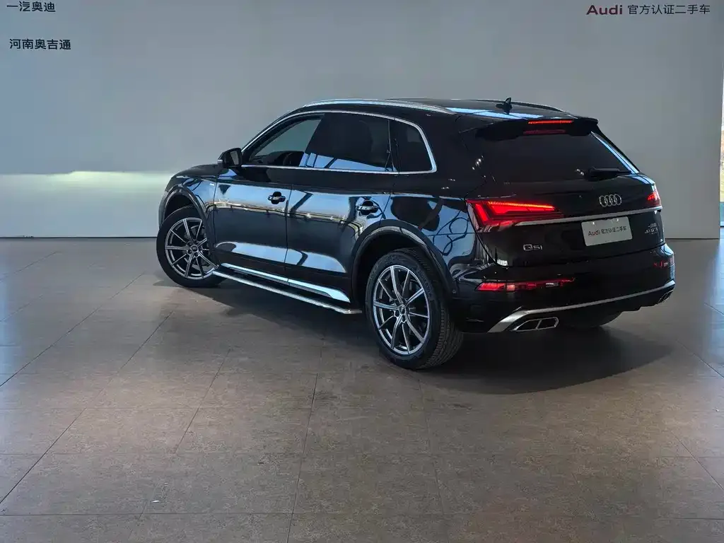 Audi Q5L 2022 из CN, фото 10