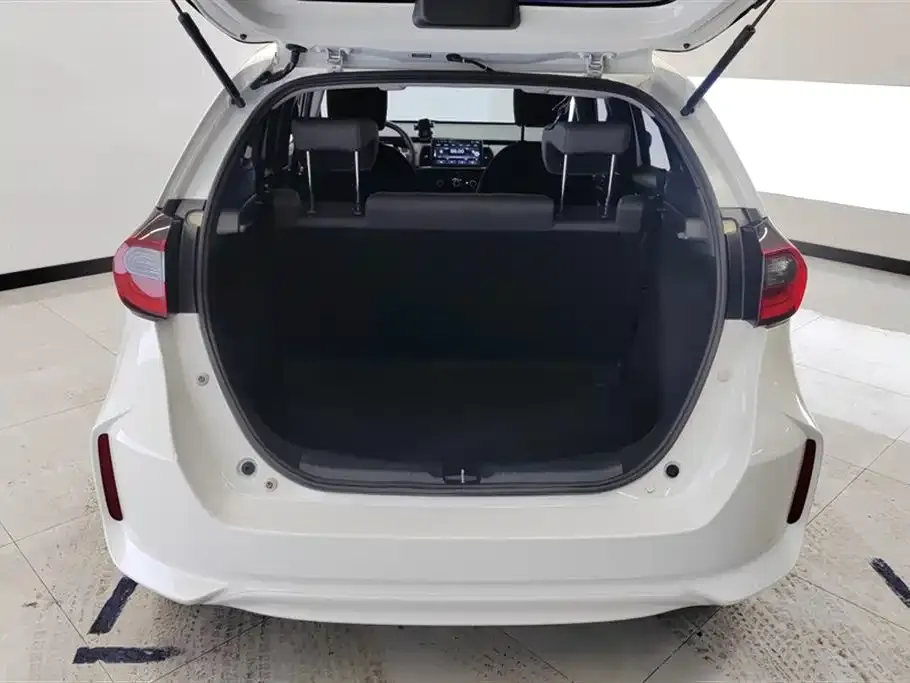 Honda Fit — фото 3