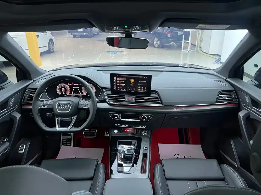 Audi Q5L 2023 из CN, фото 9