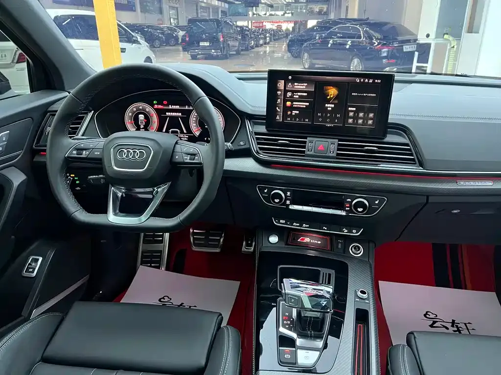 Audi Q5L 2023 из CN, фото 7