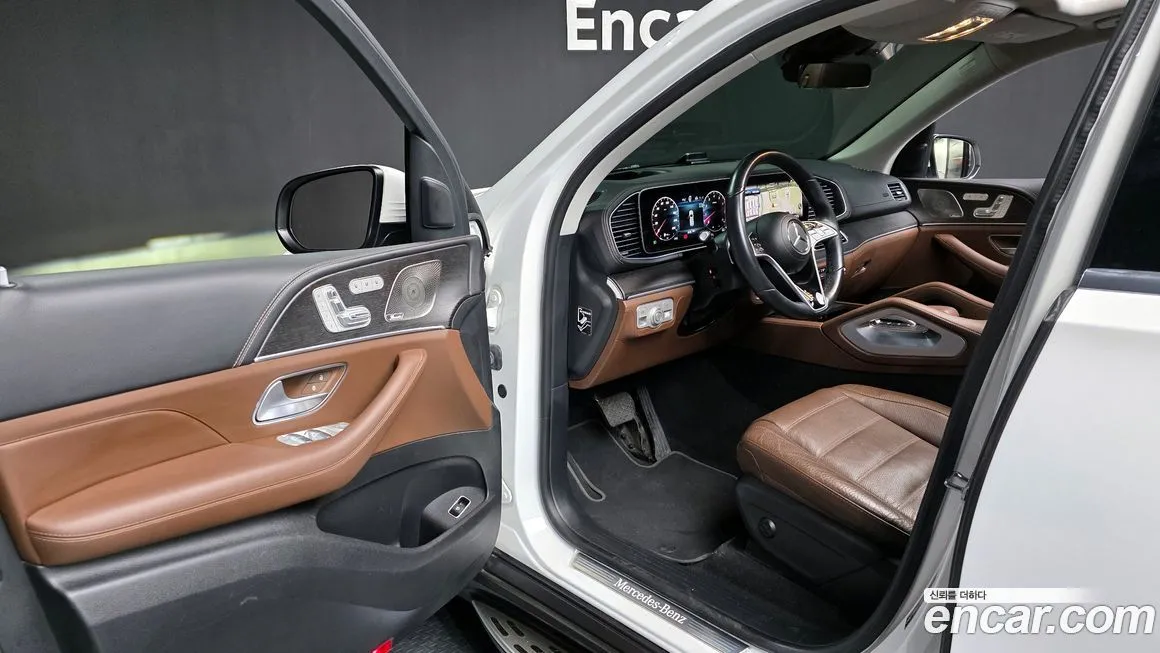 Mercedes-Benz GLE-Class — фото 10