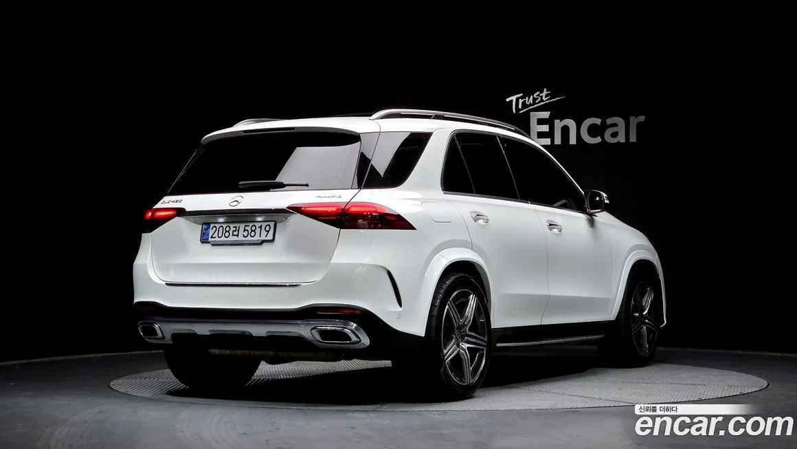 Mercedes-Benz GLE-Class — фото 4