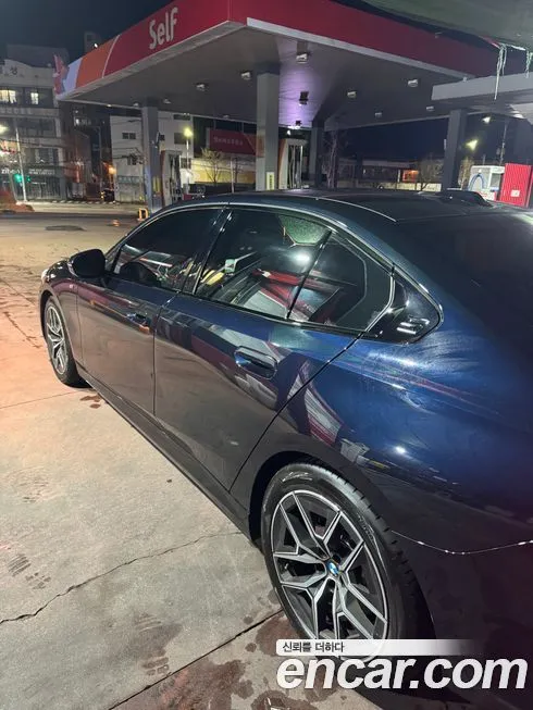 BMW 5-Series 2024 из KR, фото 8